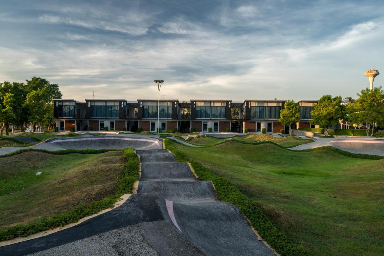 The Velo'S Hotel And Pumptrack Aranyaprathet Bagian luar foto